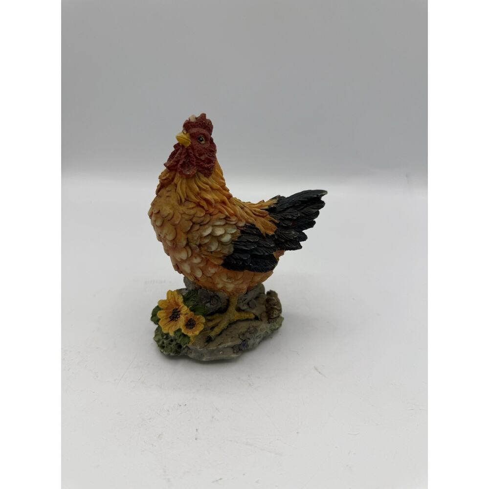 Small Rooster Figurine Farmhouse Resin Chicken Statue 5” Tall Country Decor